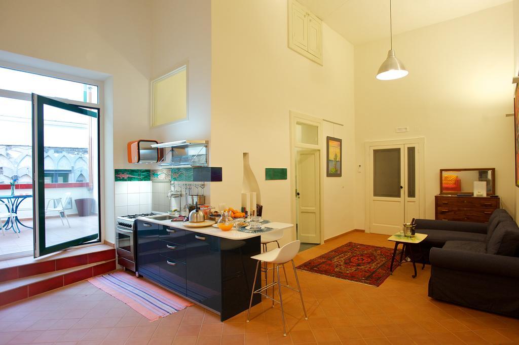 Haripergo Apartments A Bridge For Amalfi Coast Salerno Habitación foto